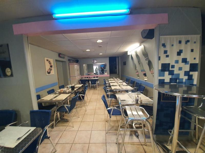 Fonds de commerce - 140 m²