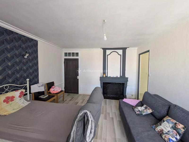 Appartement - 210 m² - 6 pièces