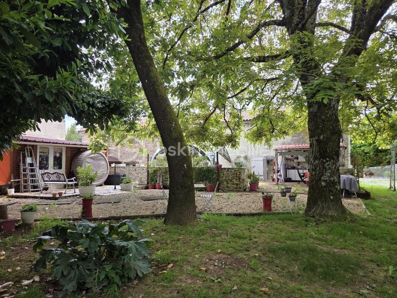 Maison ancienne - 223 m² - 6 pièces