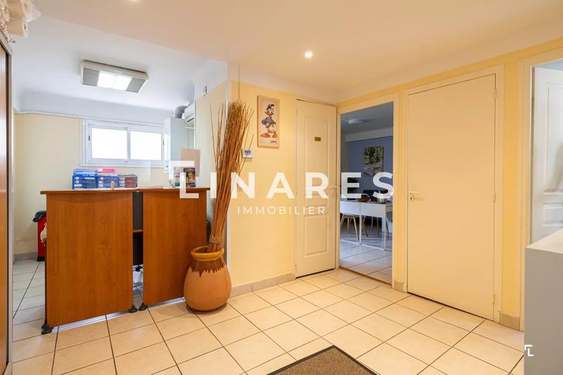 Bureau - 61 m² - 3 pièces