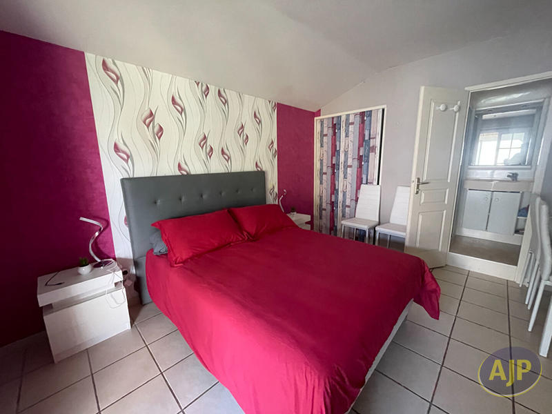 Maison - 156 m² - 7 pièces