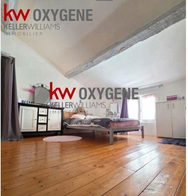 Maison de village - 90 m² - 4 pièces