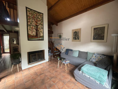 Maison - 103 m² - 6 pièces