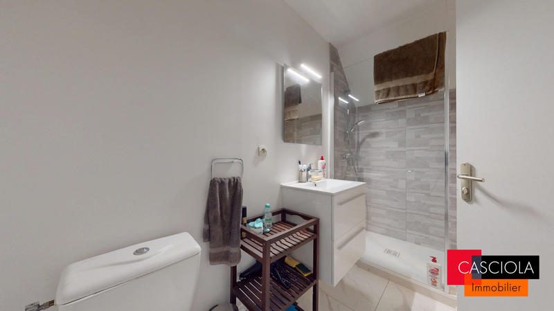 Maison - 166 m² - 7 pièces