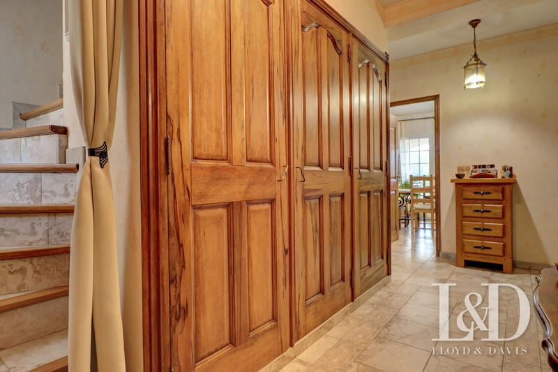 Maison - 175 m² - 6 pièces