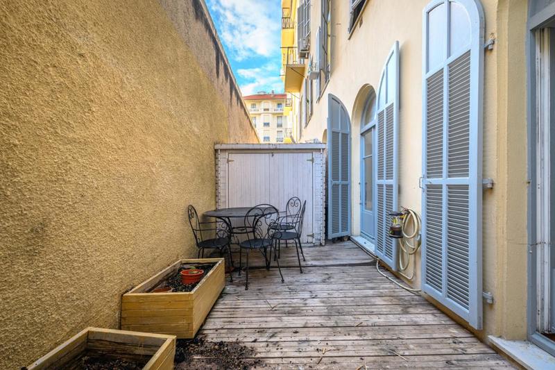 Studio - 21 m² - 1 pièce