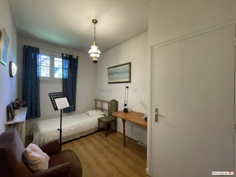 Villa - 249 m² - 9 pièces