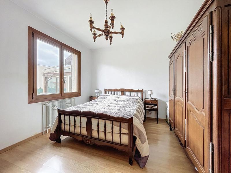 Maison - 206 m² - 6 pièces