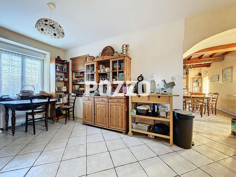 Maison - 146 m² - 7 pièces