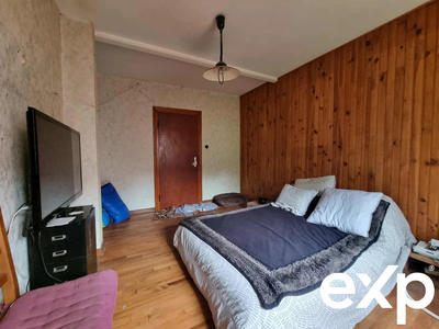 Maison - 198 m² - 10 pièces