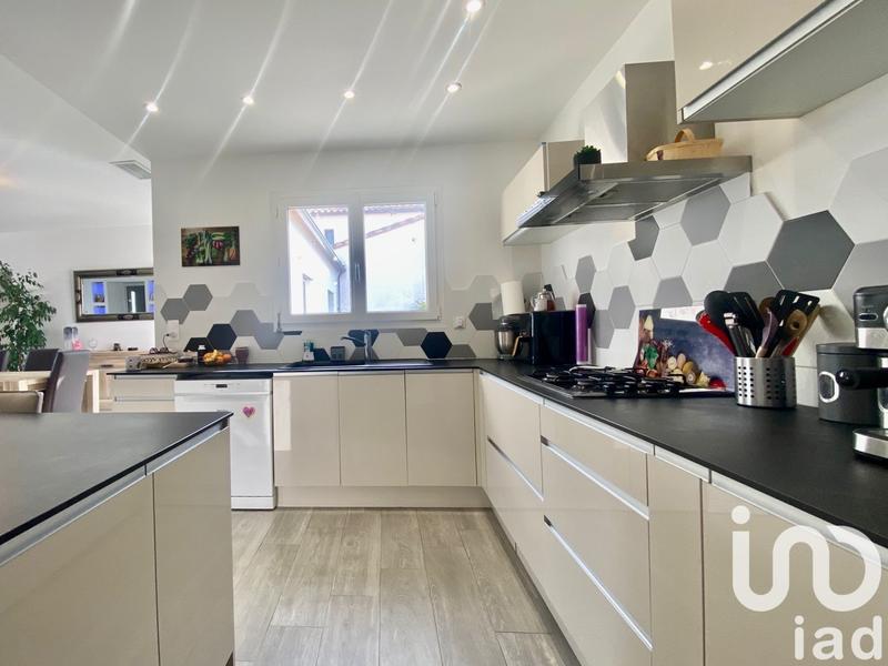 Maison - 110 m² - 4 pièces