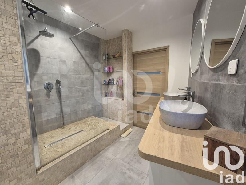 Maison - 150 m² - 7 pièces