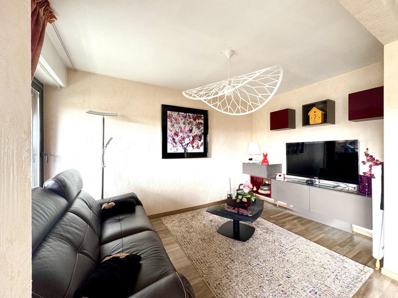 Appartement - 70 m² - 3 pièces