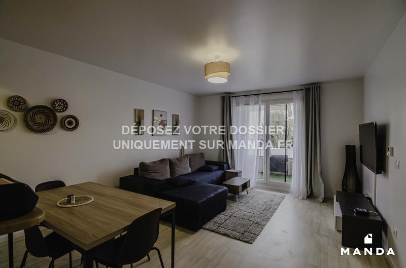 Chambre - 11 m² - 4 pièces