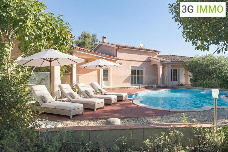 Maison contemporaine - 160 m² - 6 pièces