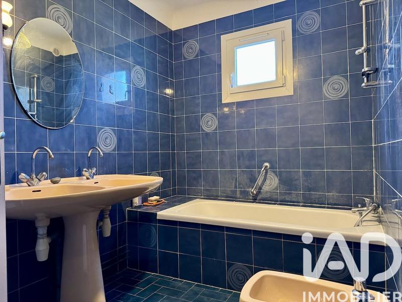 Maison - 98 m² - 4 pièces