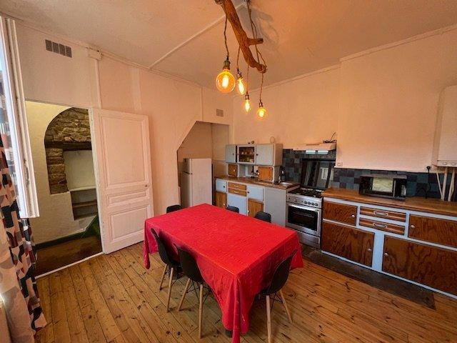 Maison - 80 m² - 4 pièces