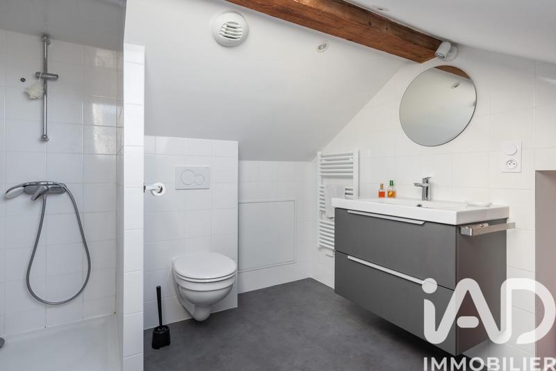 Maison - 176 m² - 7 pièces