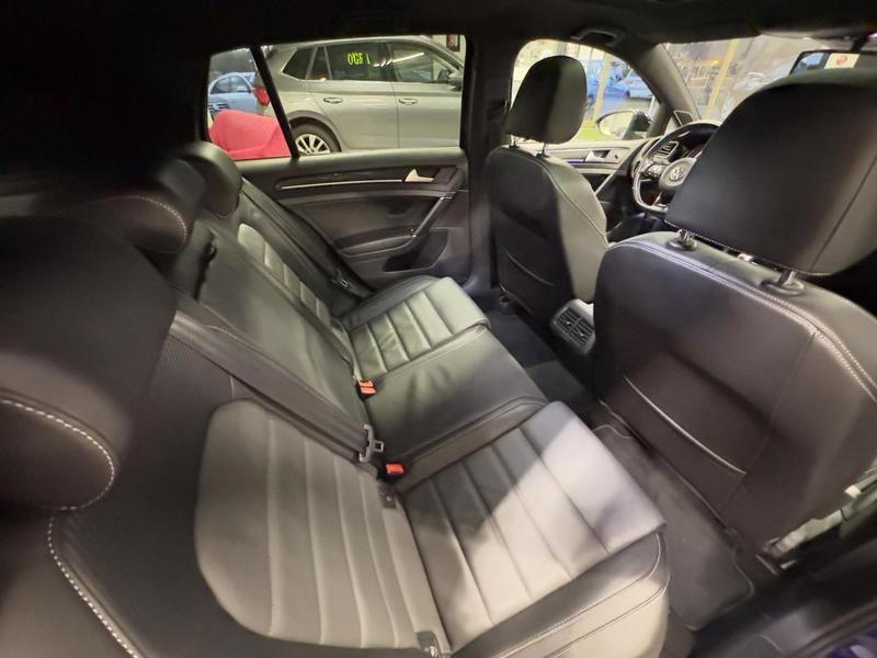 Volkswagen Golf VII R 2.0 Tsi 300 - Bv Dsg 6 4Motion Phase 1 / Garantie 12 Mois