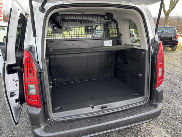 Citroën Berlingo Van m Diesel 130 Ch Auto Tva Recuperable 5 Places