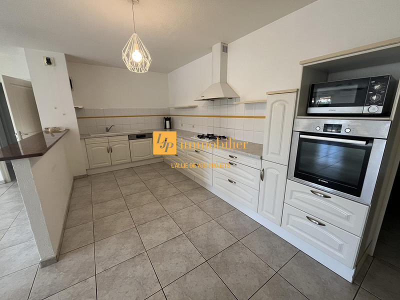 Appartement - 122 m² - 4 pièces