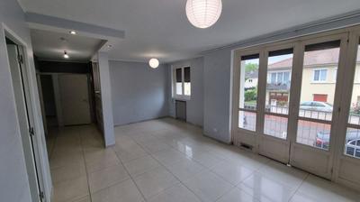 Maison - 85 m² - 5 pièces