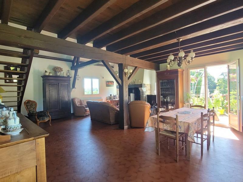 Maison - 127 m² - 6 pièces