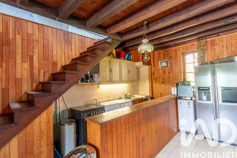 Maison - 177 m² - 7 pièces