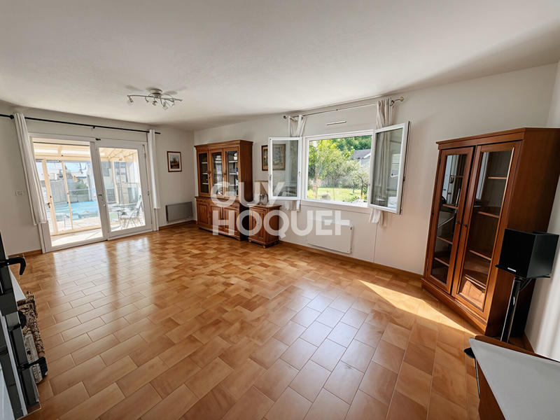 Maison - 137 m² - 5 pièces