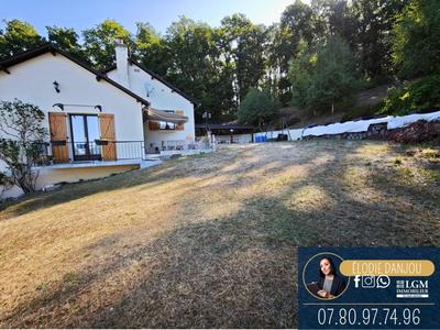 Maison - 120 m² - 4 pièces