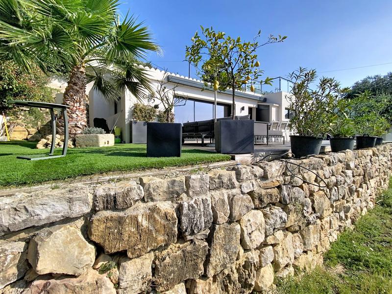 Maison contemporaine - 85 m² - 3 pièces