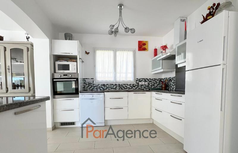 Maison - 122 m² - 5 pièces