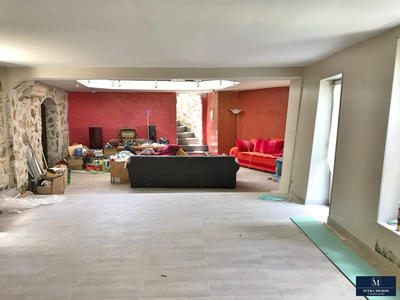 Villa - 360 m² - 6 pièces