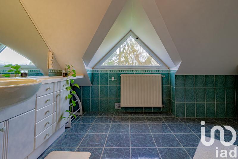 Maison - 172 m² - 8 pièces