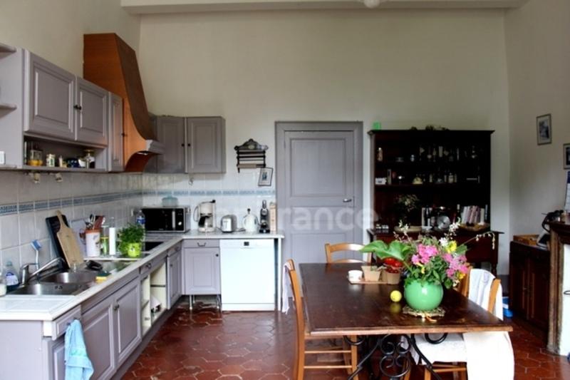 Château - 815 m² - 15 pièces