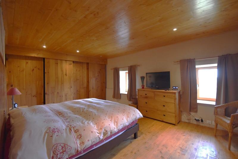 Maison en pierre - 175 m² - 5 pièces