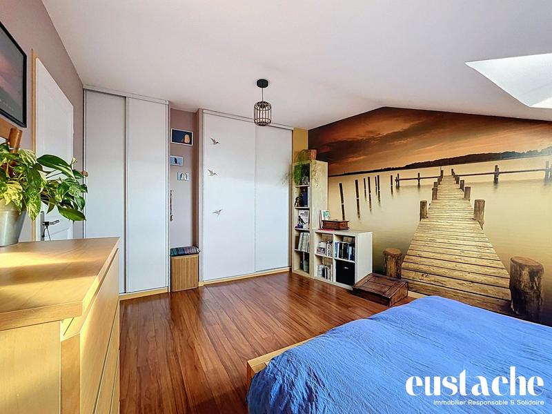 Appartement - 83 m² - 3 pièces