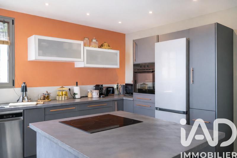 Maison de maîtres - 111 m² - 4 pièces
