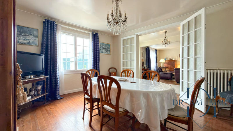 Maison - 179 m² - 4 pièces