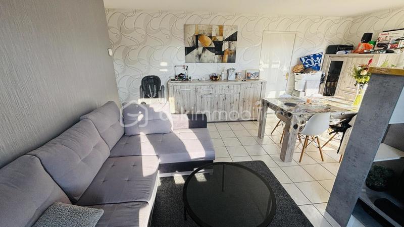 Appartement - 65 m² - 3 pièces