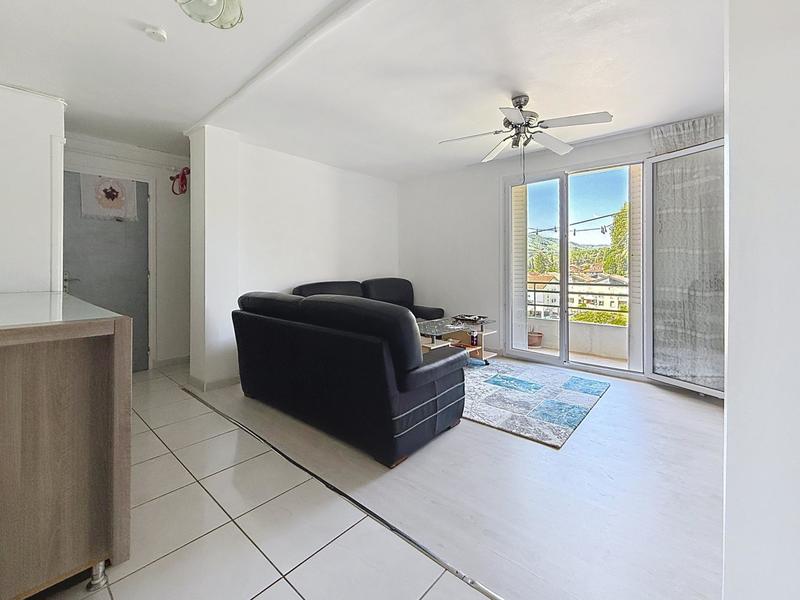 Appartement - 72 m² - 4 pièces