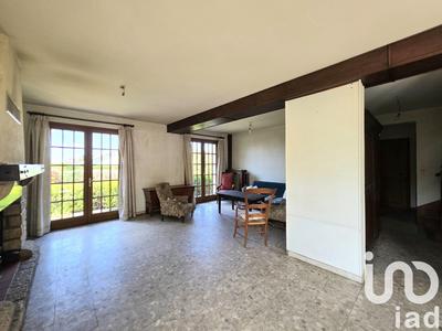 Maison - 223 m² - 8 pièces