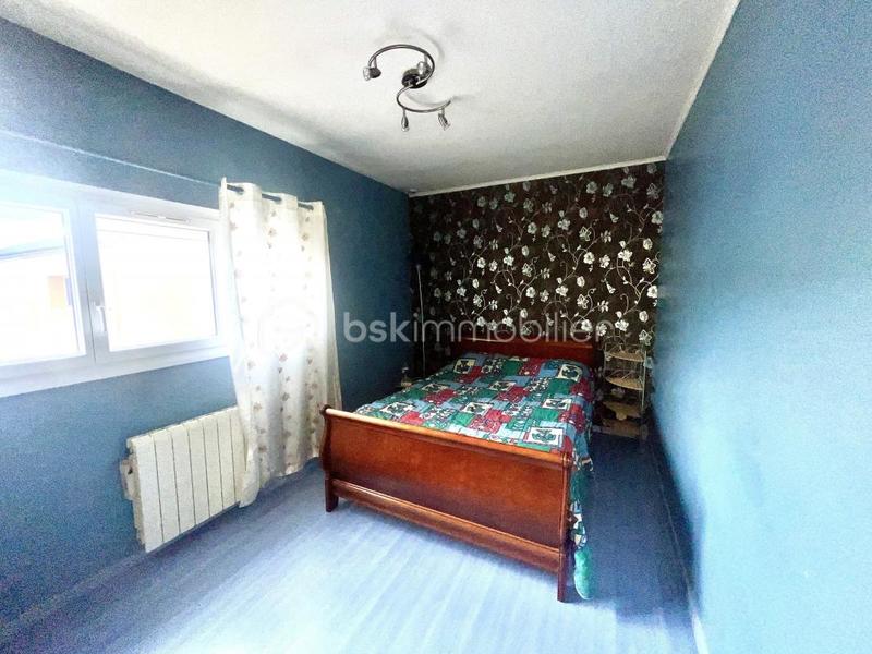 Maison - 95 m² - 4 pièces