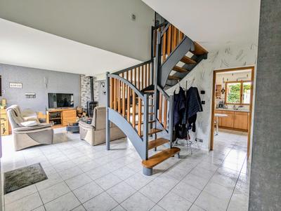 Maison - 153 m² - 6 pièces