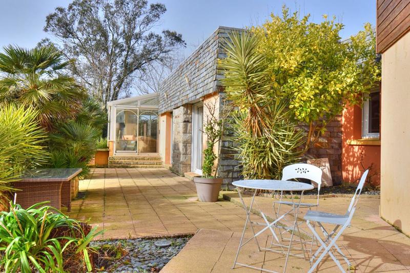 Maison - 130 m² - 8 pièces