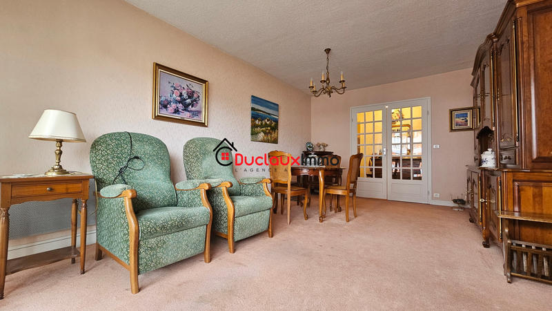 Appartement - 80 m² - 4 pièces