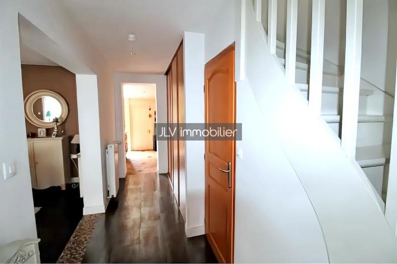 Maison - 125 m² - 5 pièces