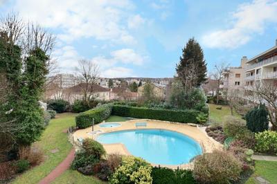 Appartement - 108 m² - 5 pièces