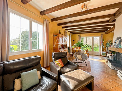 Maison - 165 m² - 6 pièces