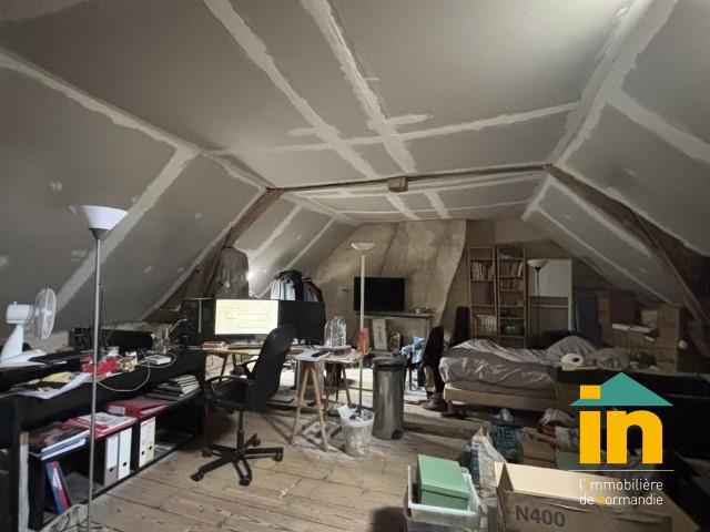 Maison de ville - 110 m² - 3 pièces